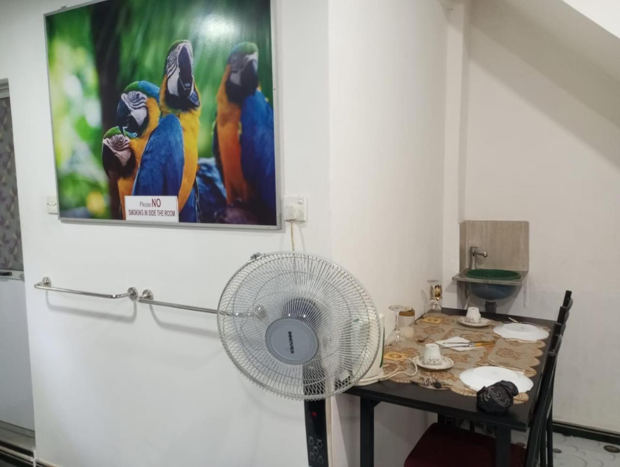Relax Home Rambukkana Bagian luar foto