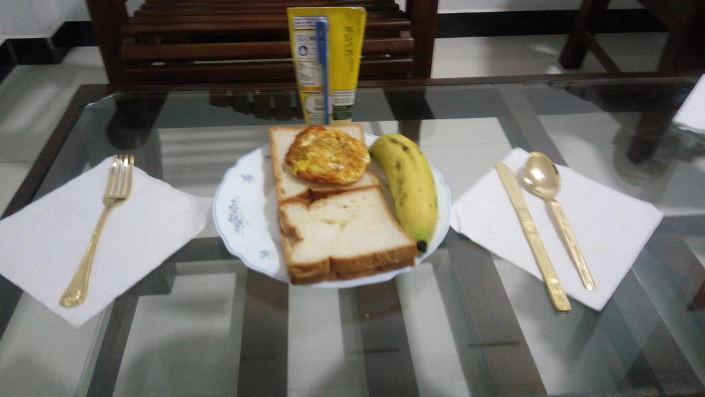 Relax Home Rambukkana Bagian luar foto