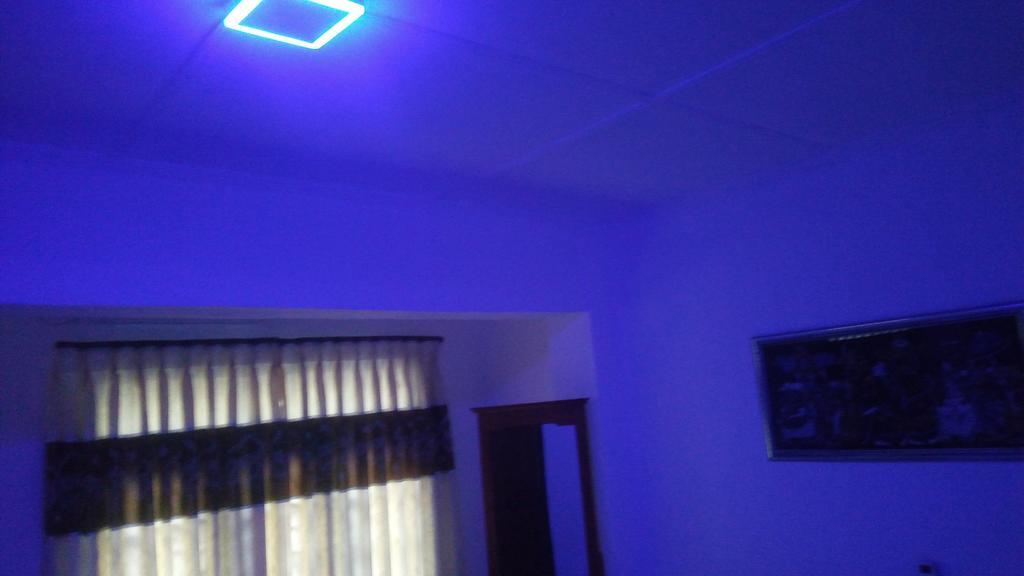 Relax Home Rambukkana Bagian luar foto