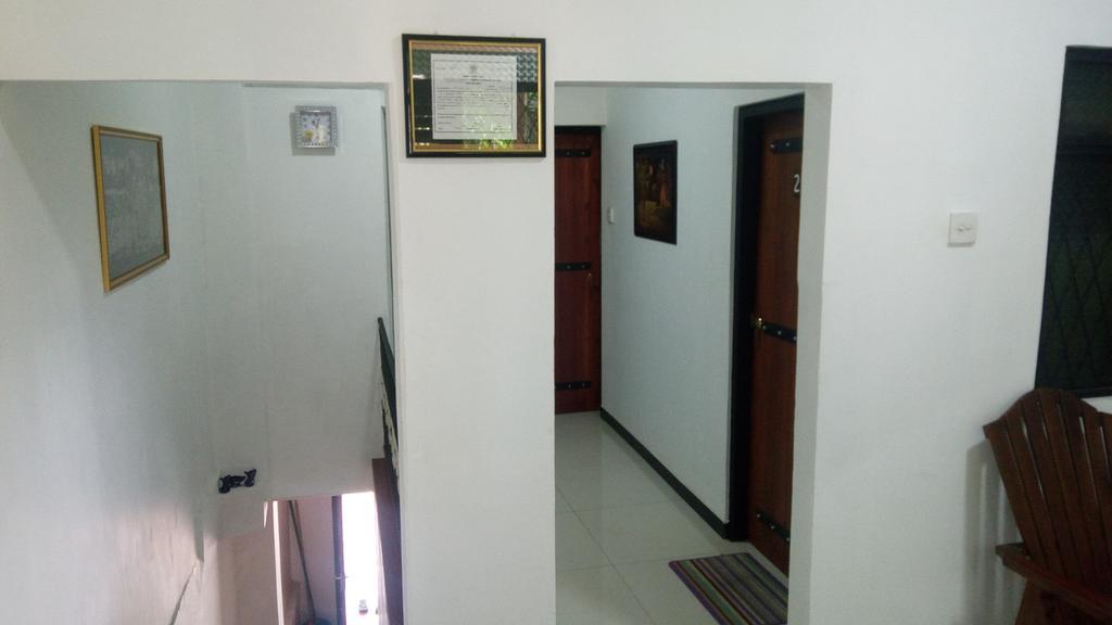 Relax Home Rambukkana Bagian luar foto